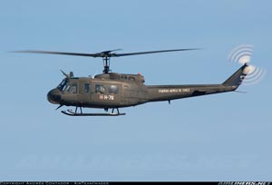 Bell UH-1H Iroquois, ejemplo de rotor de cola tradicional